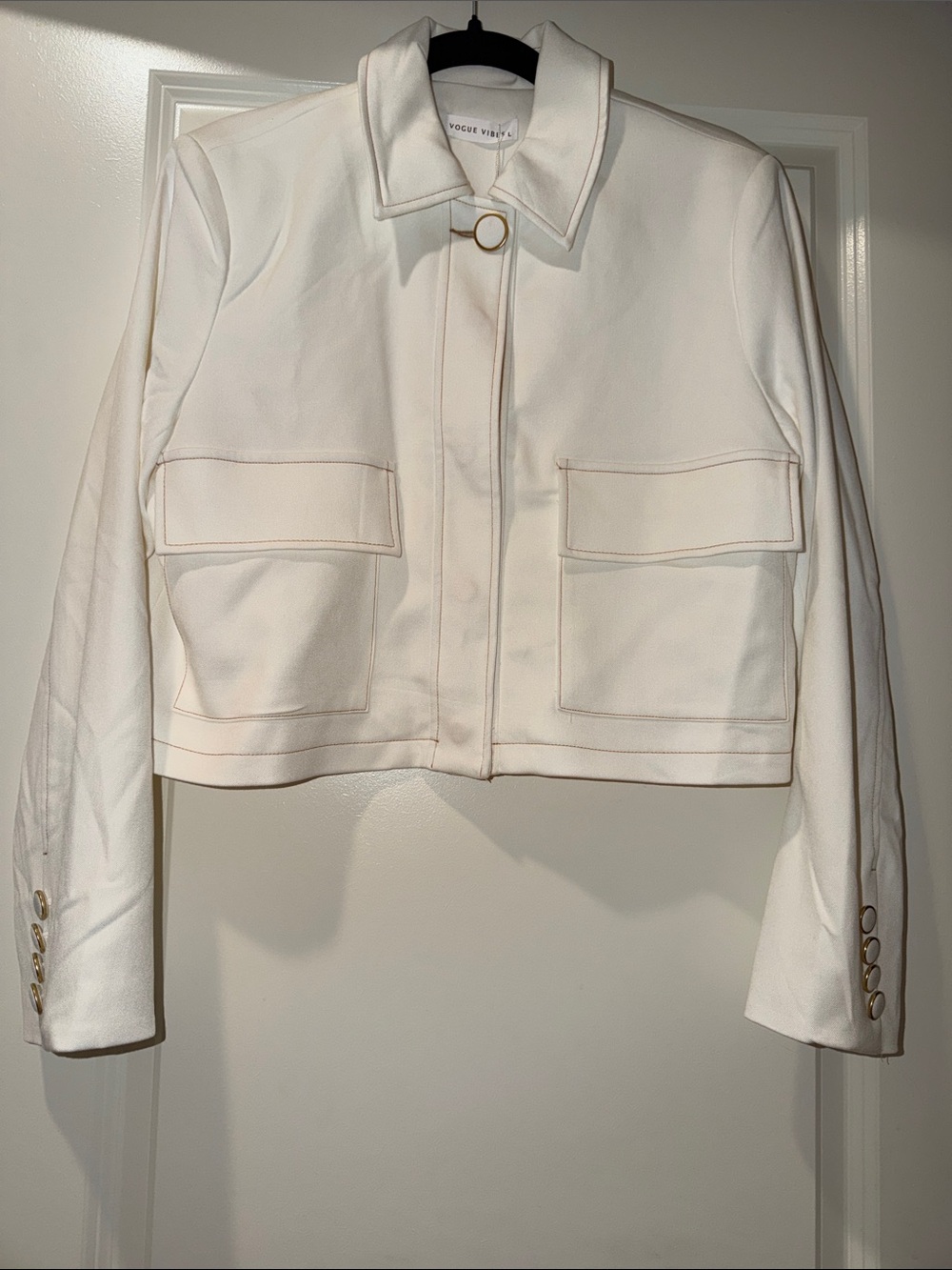 Women's Cream Cropped Blazer
